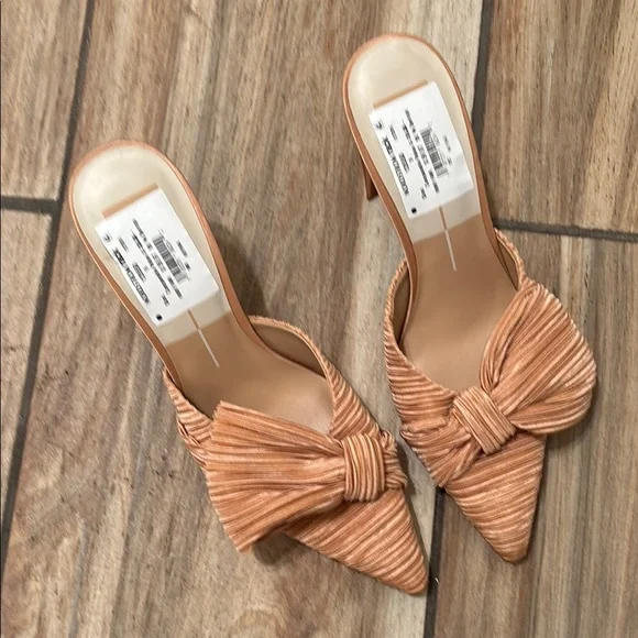 Dolce Vita Tan Heeled Mules with Knot Detail - Picture 1 of 4